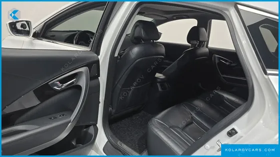 HYUNDAI GRANDEUR PREMIUM