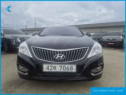 HYUNDAI GRANDEUR PREMIUM