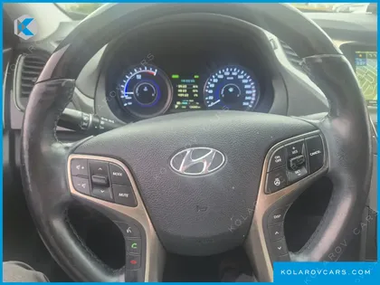 HYUNDAI GRANDEUR PREMIUM