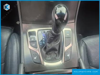 HYUNDAI GRANDEUR PREMIUM