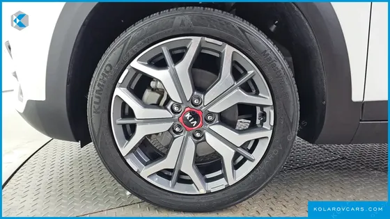 KIA SELTOS GASOLINE 1.6 TURBO 2WD