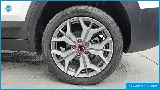 KIA SELTOS GASOLINE 1.6 TURBO 2WD