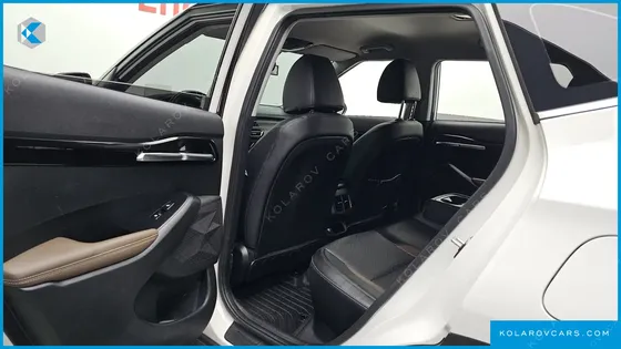 KIA SELTOS GASOLINE 1.6 TURBO 2WD