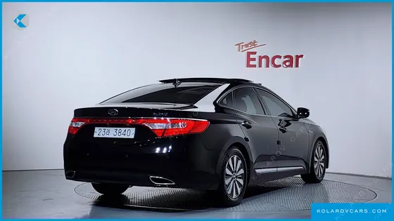 HYUNDAI GRANDEUR PREMIUM