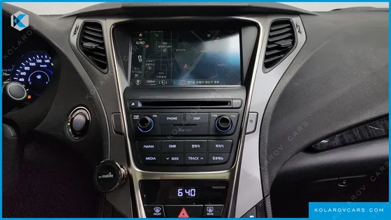 HYUNDAI GRANDEUR PREMIUM