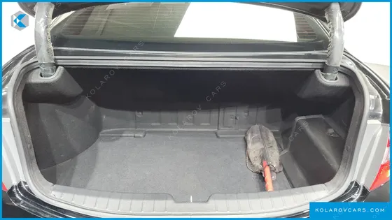 HYUNDAI GRANDEUR PREMIUM