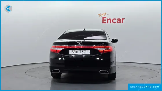 HYUNDAI GRANDEUR PREMIUM