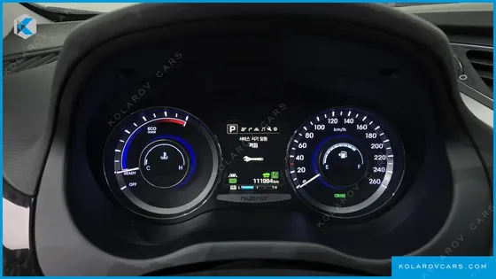 HYUNDAI GRANDEUR PREMIUM