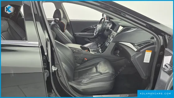 HYUNDAI GRANDEUR PREMIUM