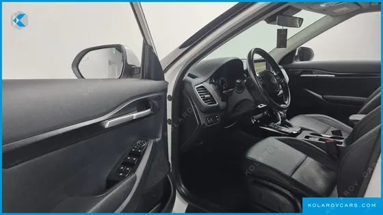 KIA SELTOS GASOLINE 1.6 TURBO 2WD