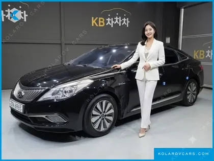 HYUNDAI GRANDEUR PREMIUM