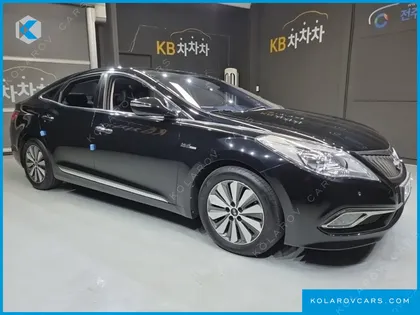 HYUNDAI GRANDEUR PREMIUM