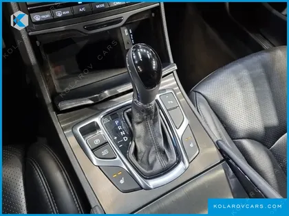 HYUNDAI GRANDEUR PREMIUM