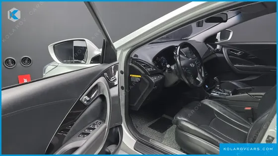 HYUNDAI GRANDEUR PREMIUM