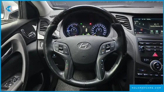 HYUNDAI GRANDEUR PREMIUM