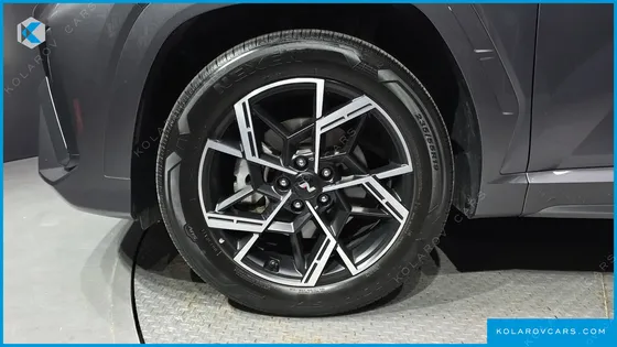 HYUNDAI TUCSON DIESEL 2.0 2WD