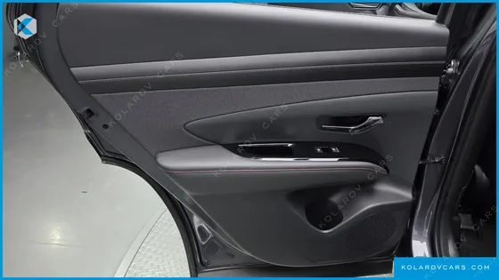 HYUNDAI TUCSON DIESEL 2.0 2WD