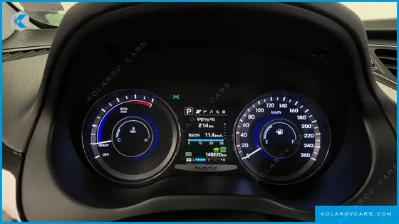 HYUNDAI GRANDEUR PREMIUM COLLECTION