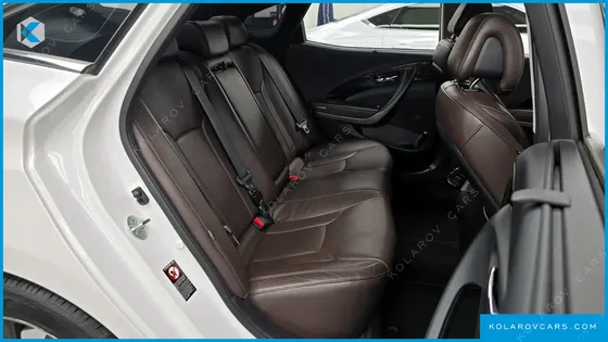 HYUNDAI GRANDEUR PREMIUM COLLECTION