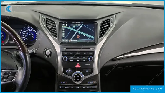 HYUNDAI GRANDEUR PREMIUM COLLECTION