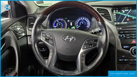 HYUNDAI GRANDEUR PREMIUM COLLECTION