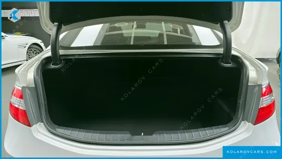 HYUNDAI GRANDEUR PREMIUM COLLECTION