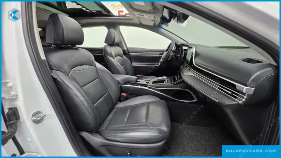 HYUNDAI GRANDEUR 3.0 LPI RENT CAR