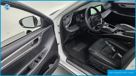 HYUNDAI GRANDEUR 3.0 LPI RENT CAR