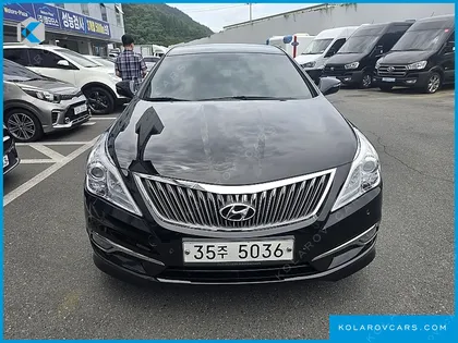 HYUNDAI GRANDEUR PREMIUM