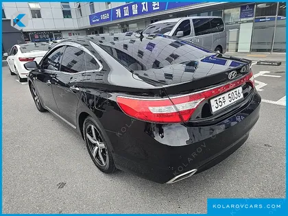 HYUNDAI GRANDEUR PREMIUM