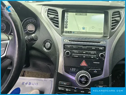 HYUNDAI GRANDEUR PREMIUM