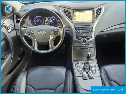 HYUNDAI GRANDEUR PREMIUM