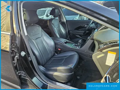 HYUNDAI GRANDEUR PREMIUM