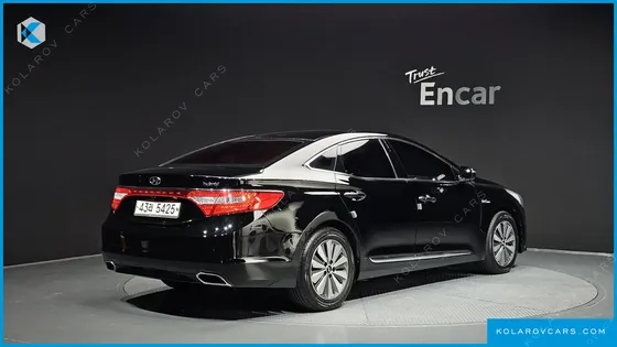 HYUNDAI GRANDEUR PREMIUM
