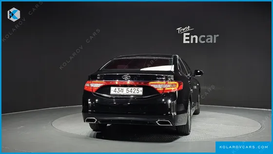HYUNDAI GRANDEUR PREMIUM