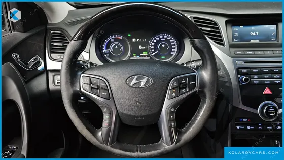 HYUNDAI GRANDEUR PREMIUM