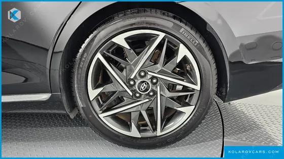 HYUNDAI GRANDEUR 2.5