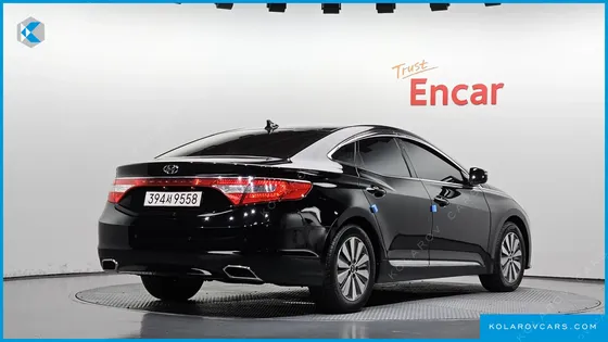 HYUNDAI GRANDEUR PREMIUM