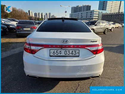 HYUNDAI GRANDEUR PREMIUM