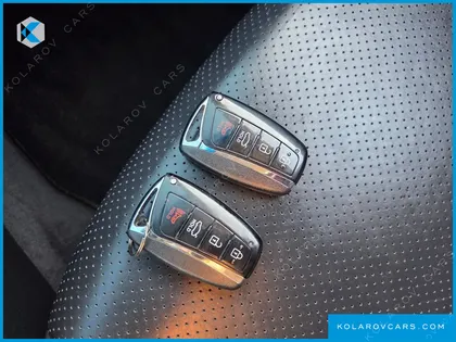 HYUNDAI GRANDEUR PREMIUM