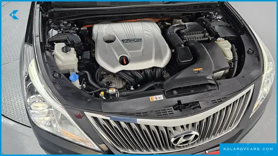 HYUNDAI GRANDEUR PREMIUM