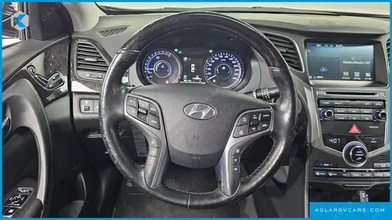 HYUNDAI GRANDEUR PREMIUM