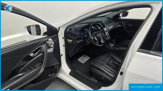 HYUNDAI GRANDEUR PREMIUM