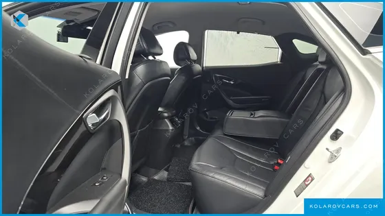 HYUNDAI GRANDEUR PREMIUM