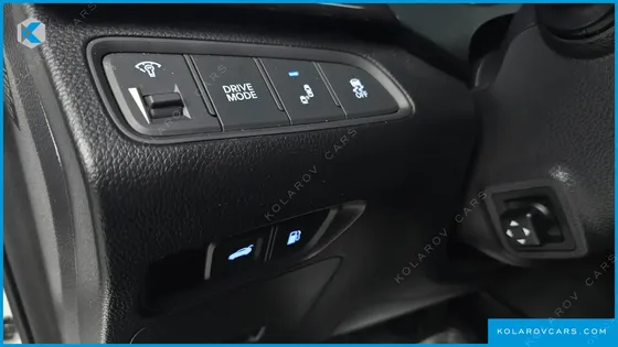 HYUNDAI GRANDEUR PREMIUM