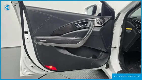 HYUNDAI GRANDEUR PREMIUM