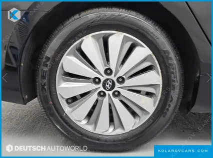 HYUNDAI GRANDEUR PREMIUM