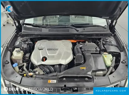 HYUNDAI GRANDEUR PREMIUM