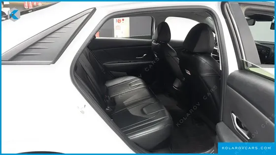 HYUNDAI ELANTRA (AVANTE) SMART