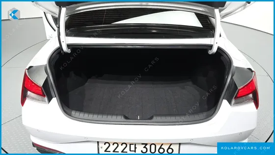 HYUNDAI ELANTRA (AVANTE) SMART